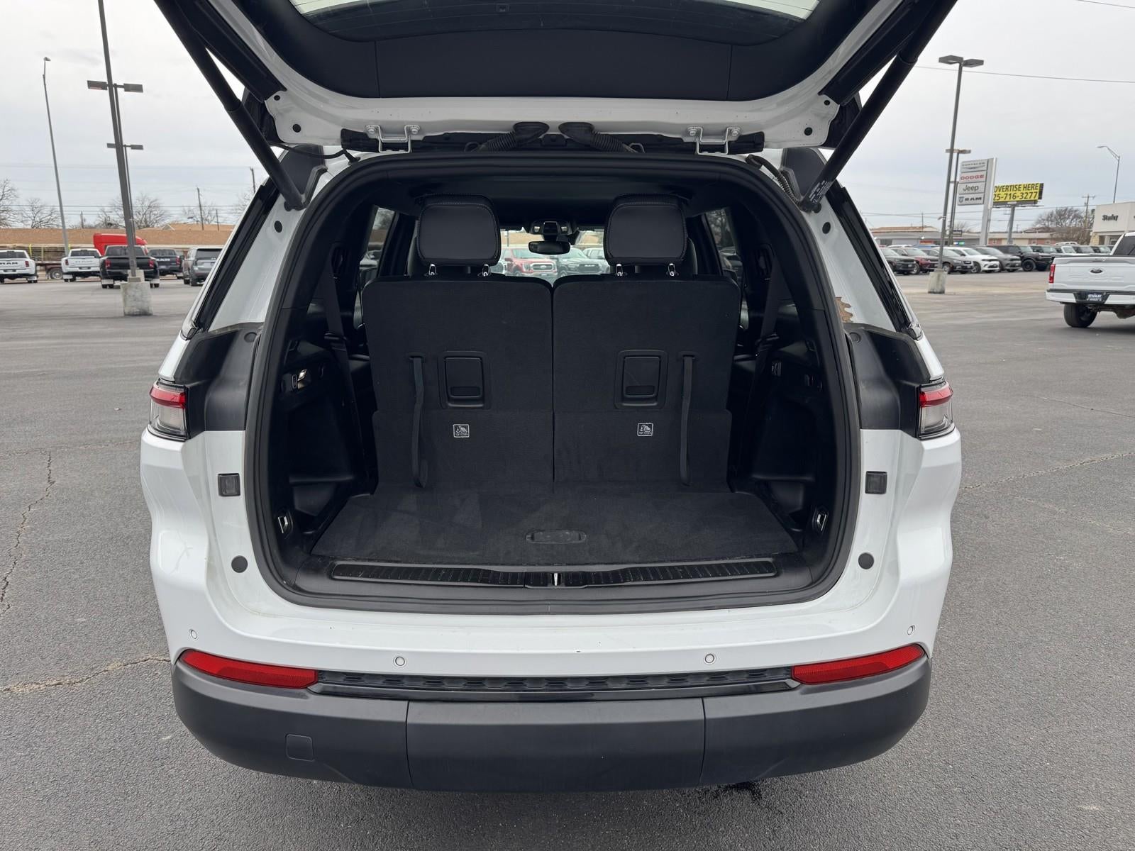 2023 Jeep Grand Cherokee L Altitude