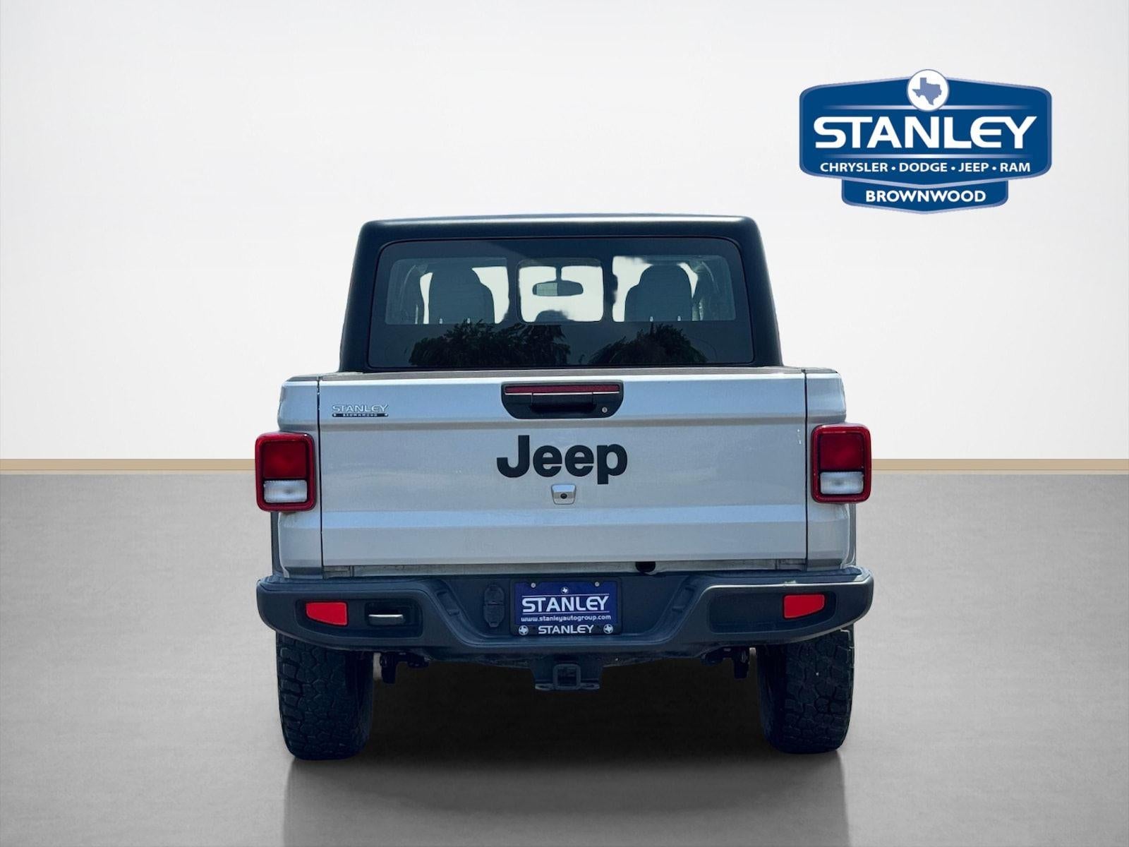 2023 Jeep Gladiator Sport