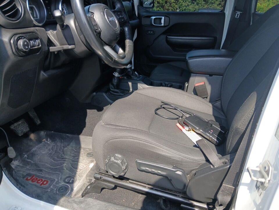 2022 Jeep Gladiator Sport S