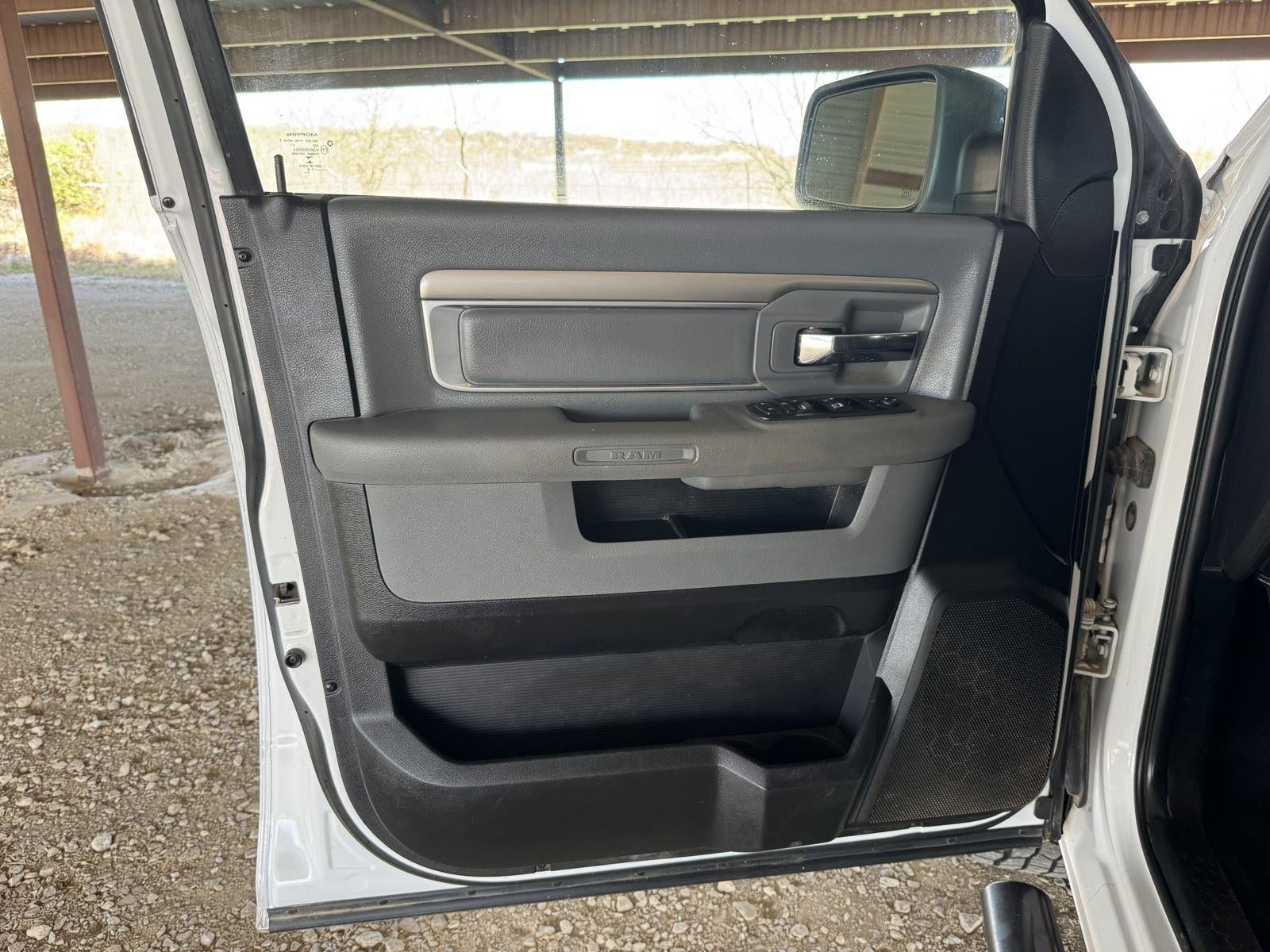 2019 RAM 1500 Classic Lone Star