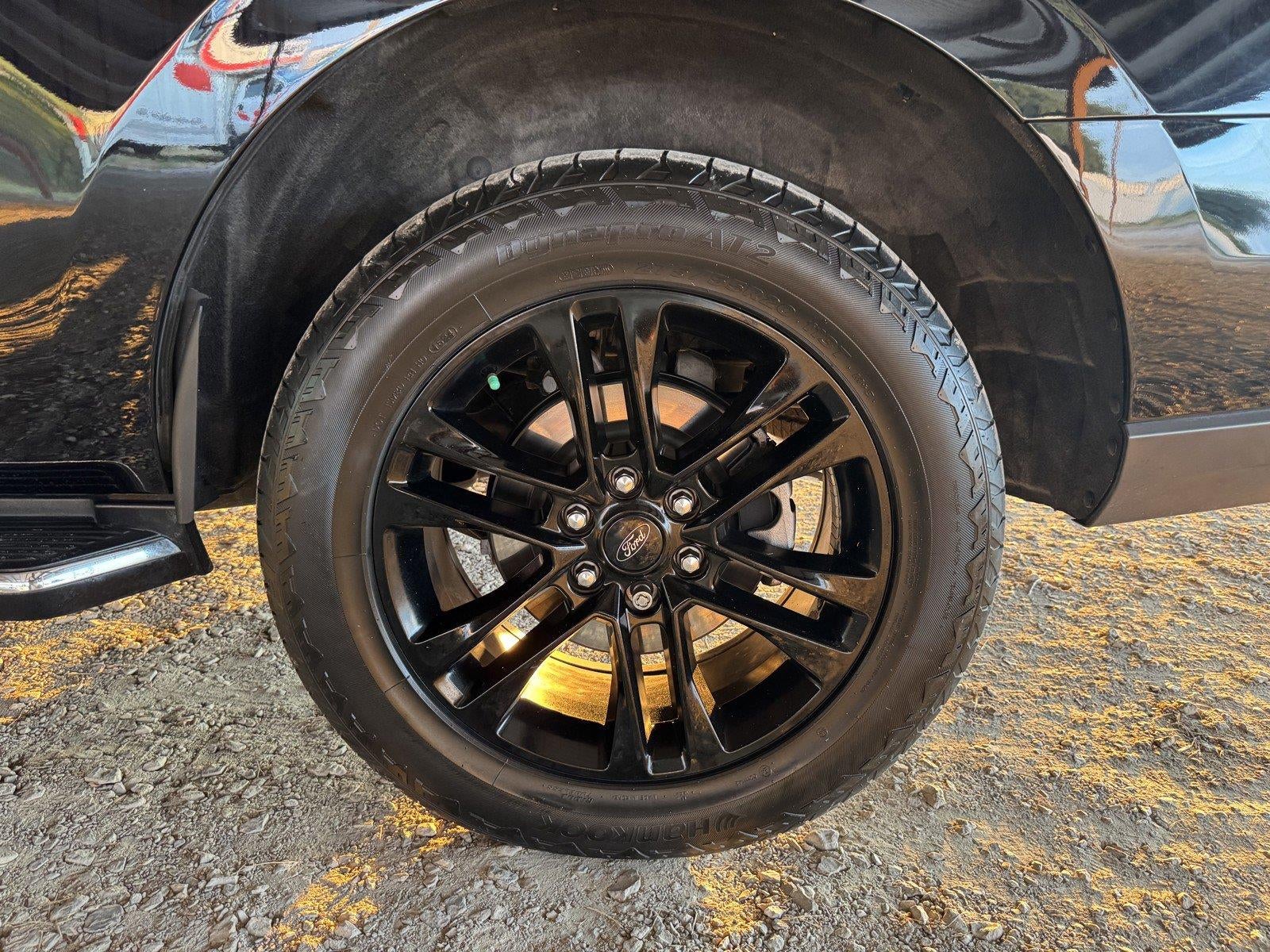 2023 Ford Expedition XLT