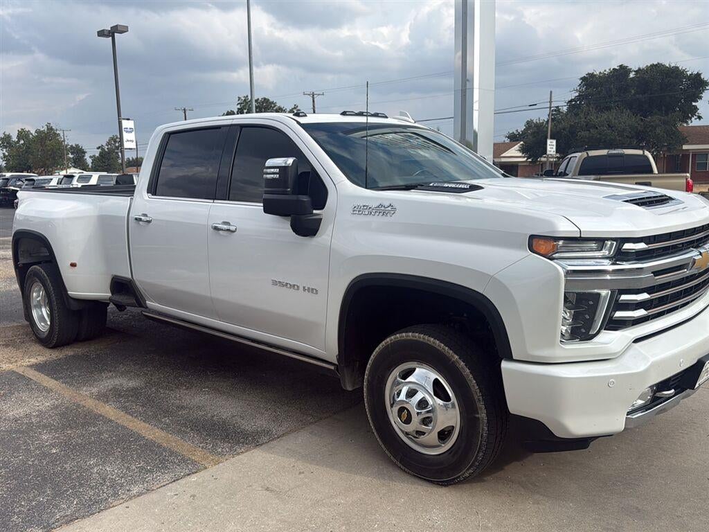 2022 Chevrolet Silverado 3500HD High Country