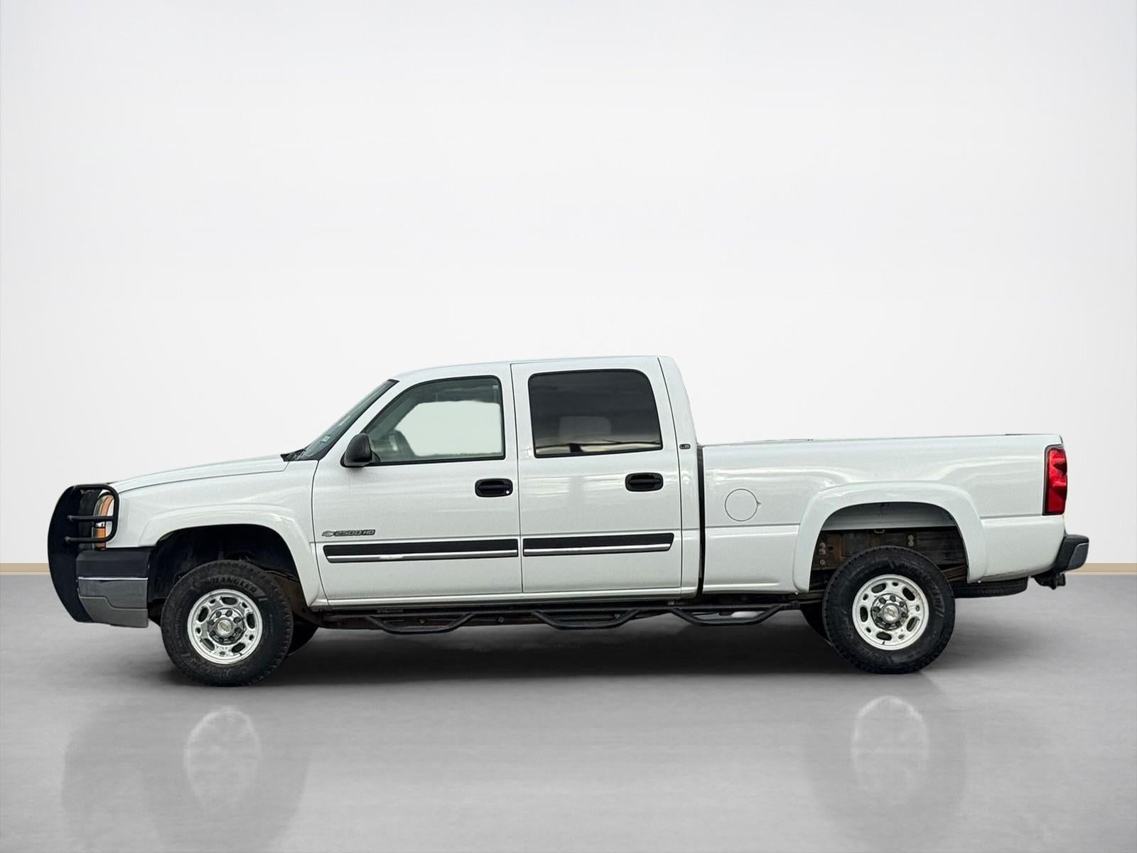2004 Chevrolet Silverado 2500HD LS