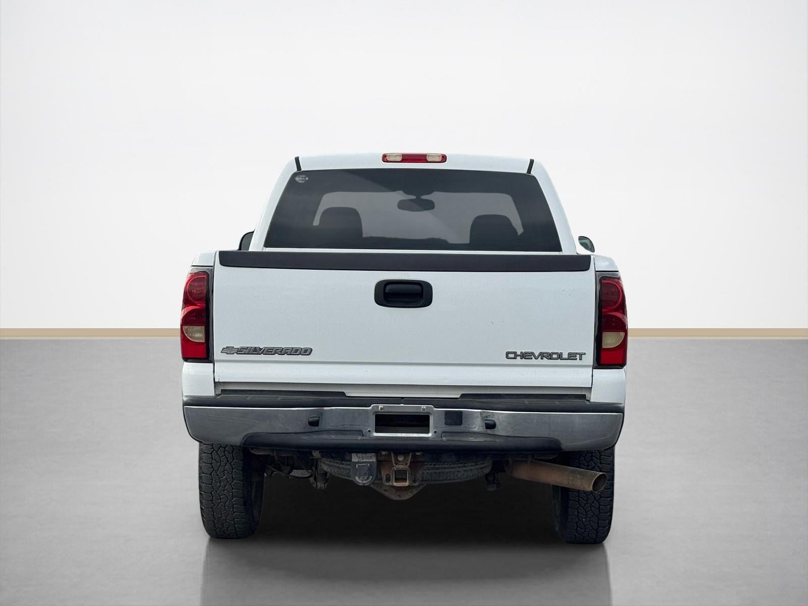 2004 Chevrolet Silverado 2500HD LS