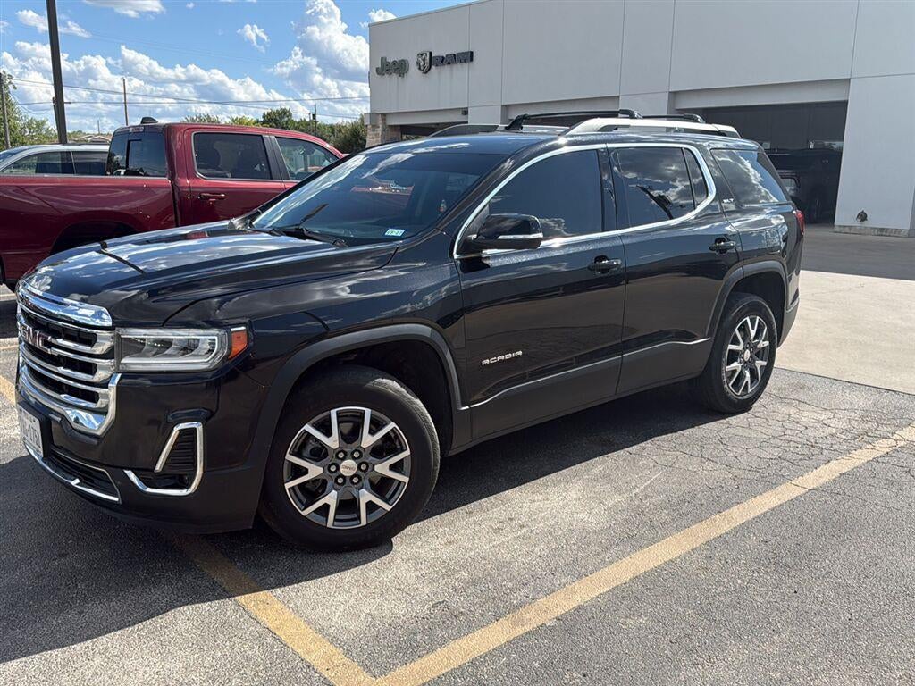 2023 GMC Acadia SLT
