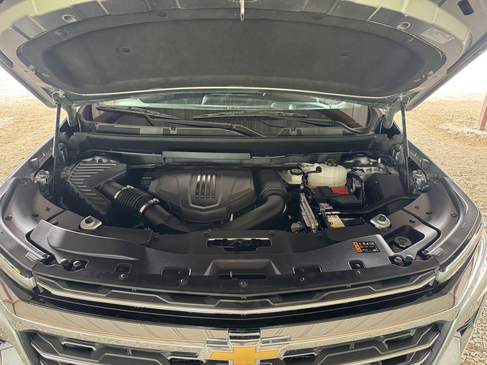 2025 Chevrolet Traverse FWD LT