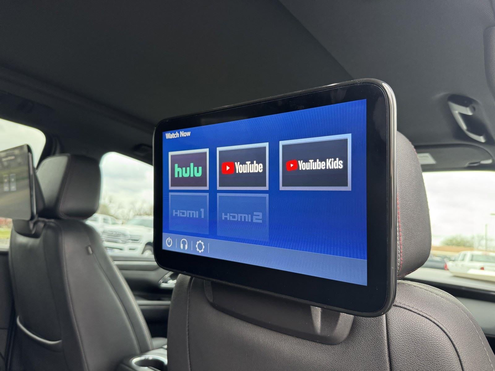 2023 Chevrolet Suburban RST