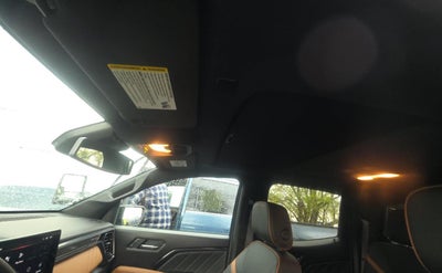 2025 GMC Canyon 4WD AT4