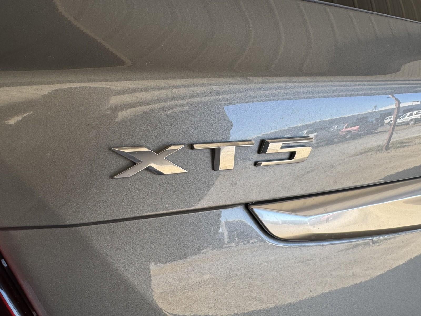 2023 Cadillac XT5 AWD Luxury