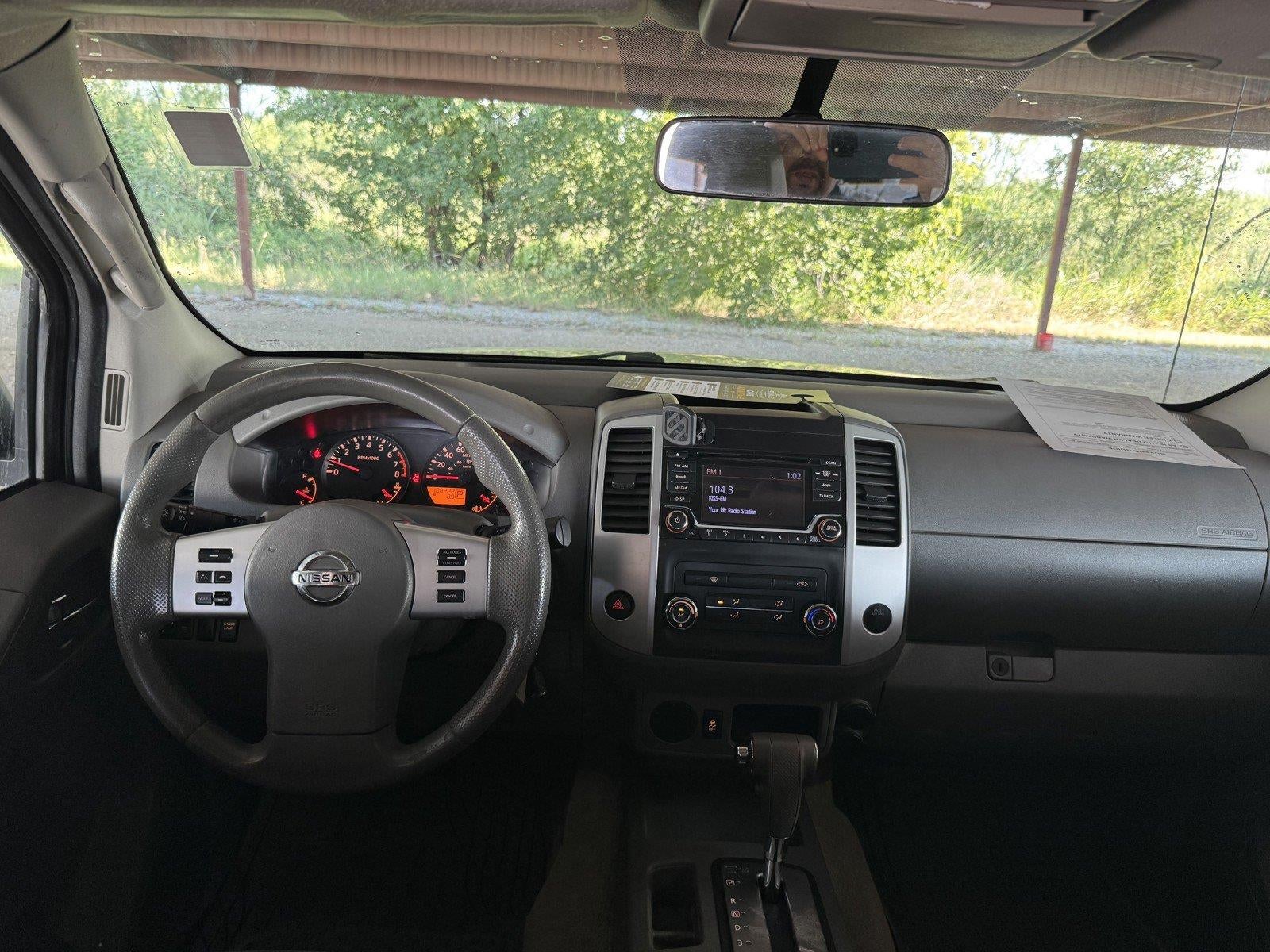 2016 Nissan Frontier SV