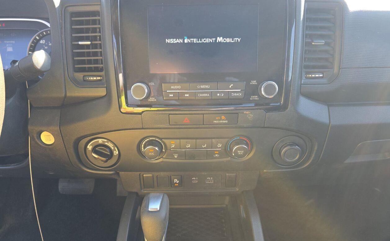 2022 Nissan Frontier S