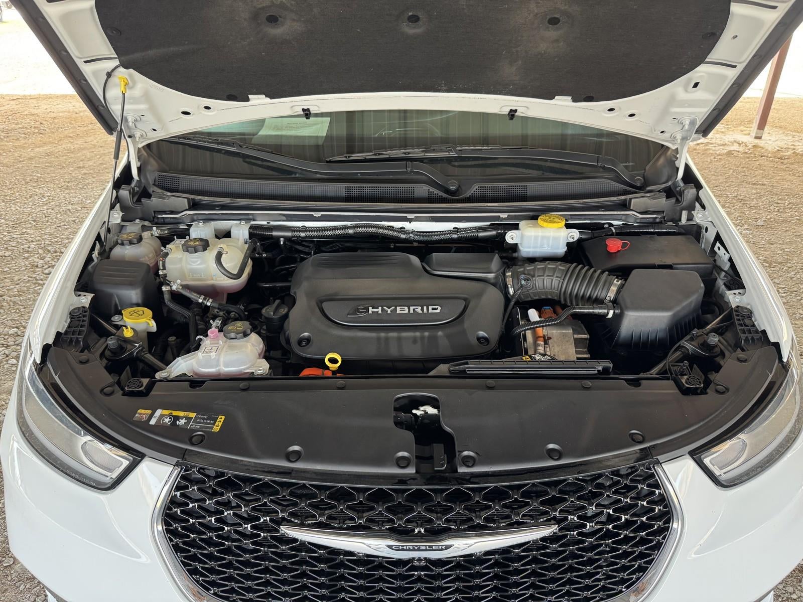 2023 Chrysler Pacifica Hybrid Touring L