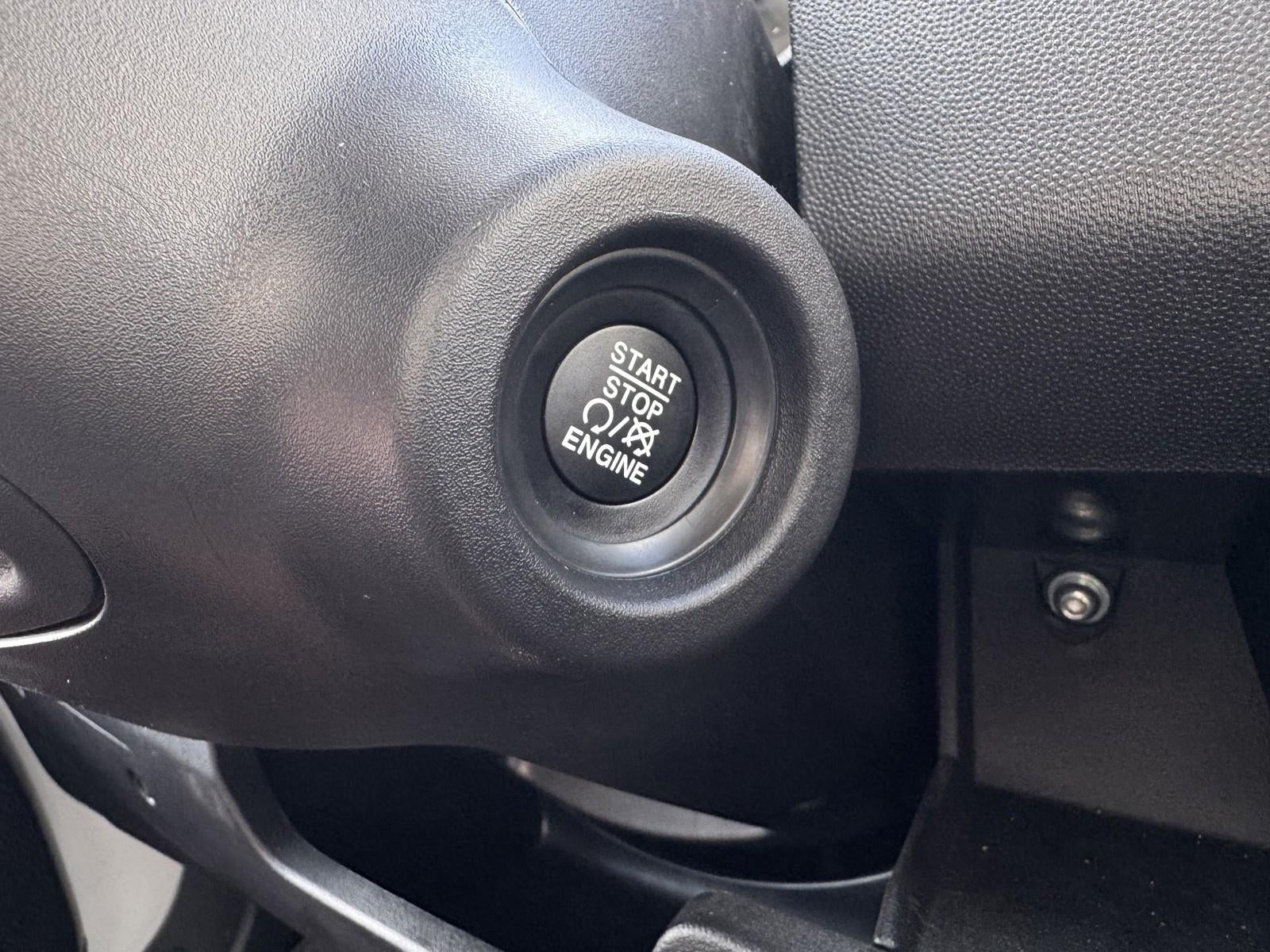 2026 RAM ProMaster Cargo Van Tradesman