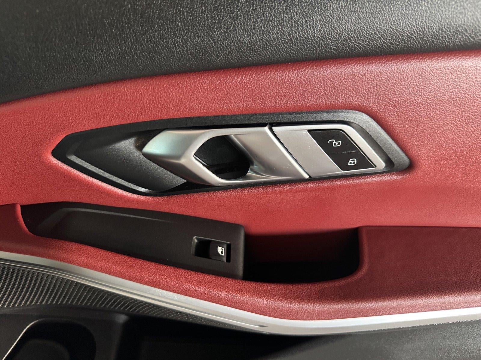 2022 BMW 3 Series 330i