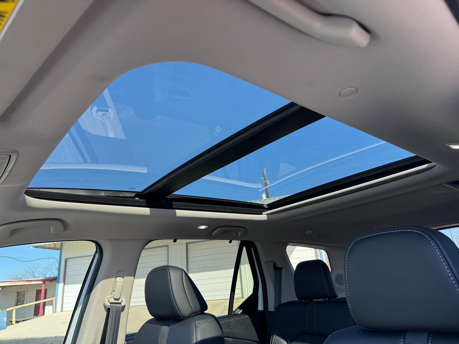 2025 Honda Pilot Touring