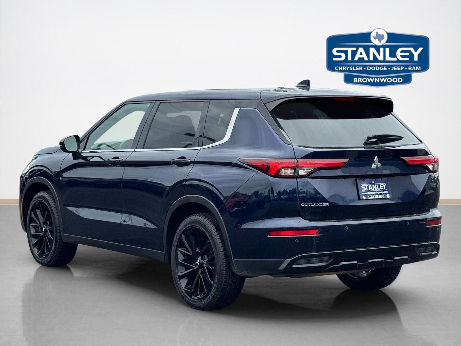 2022 Mitsubishi Outlander SE