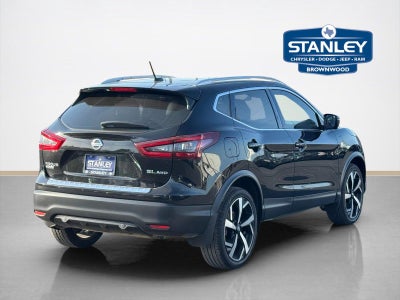 2022 Nissan Rogue Sport SL