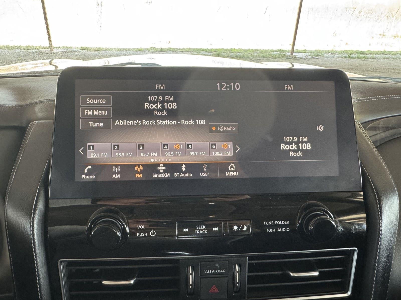 2024 INFINITI QX80 LUXE