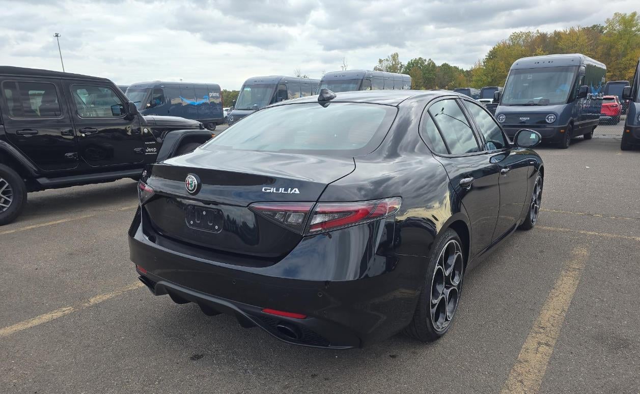 2024 Alfa Romeo Giulia Veloce