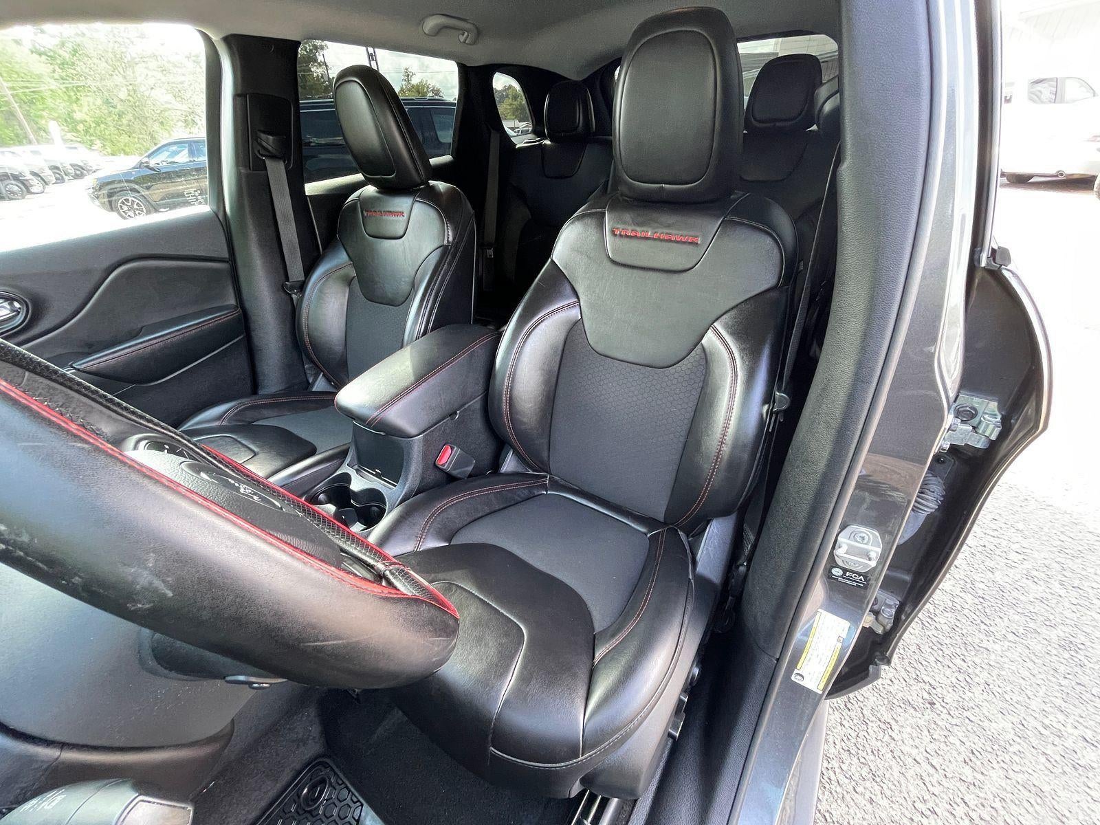 2021 Jeep Cherokee Trailhawk