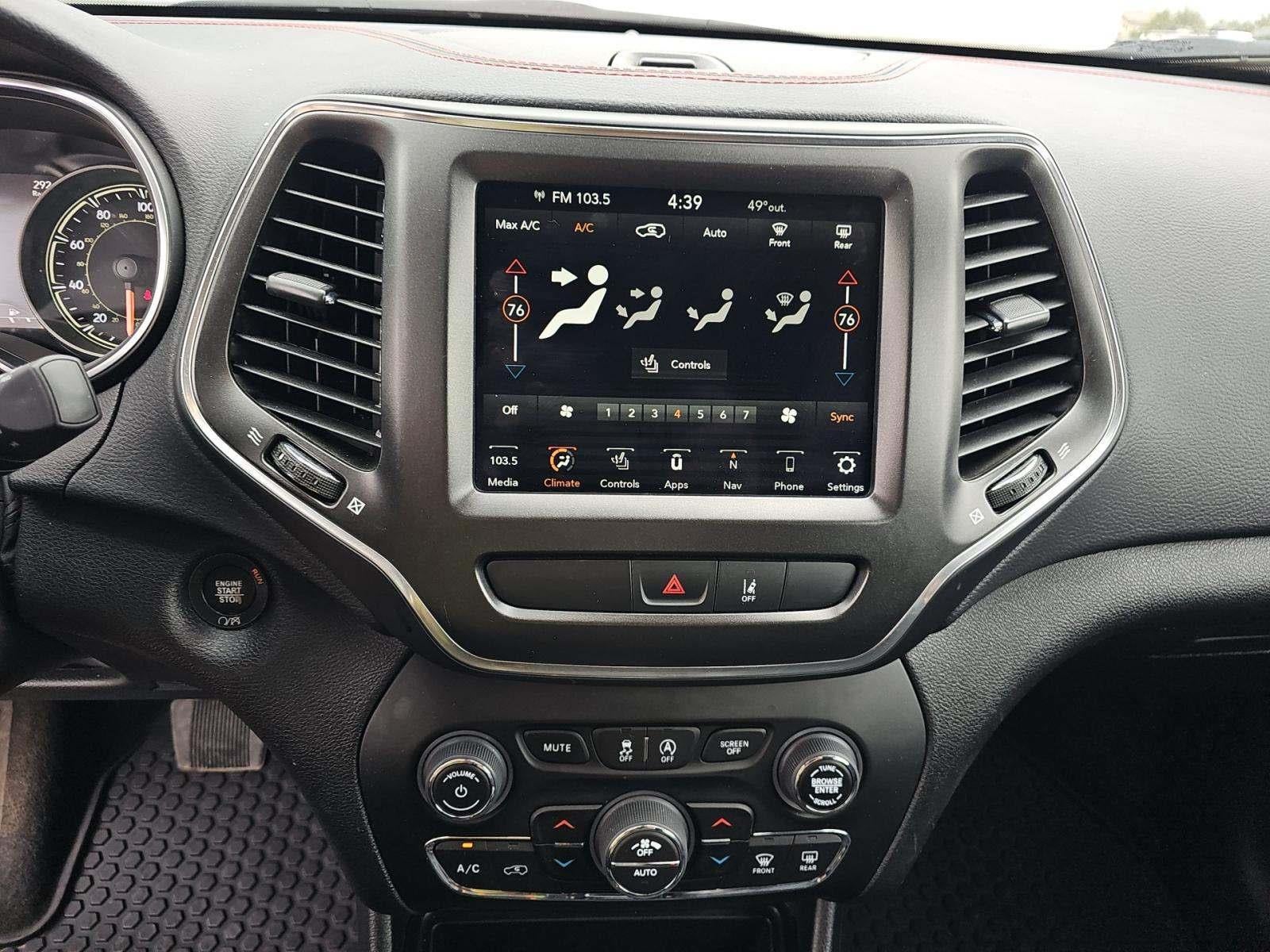 2022 Jeep Cherokee Trailhawk