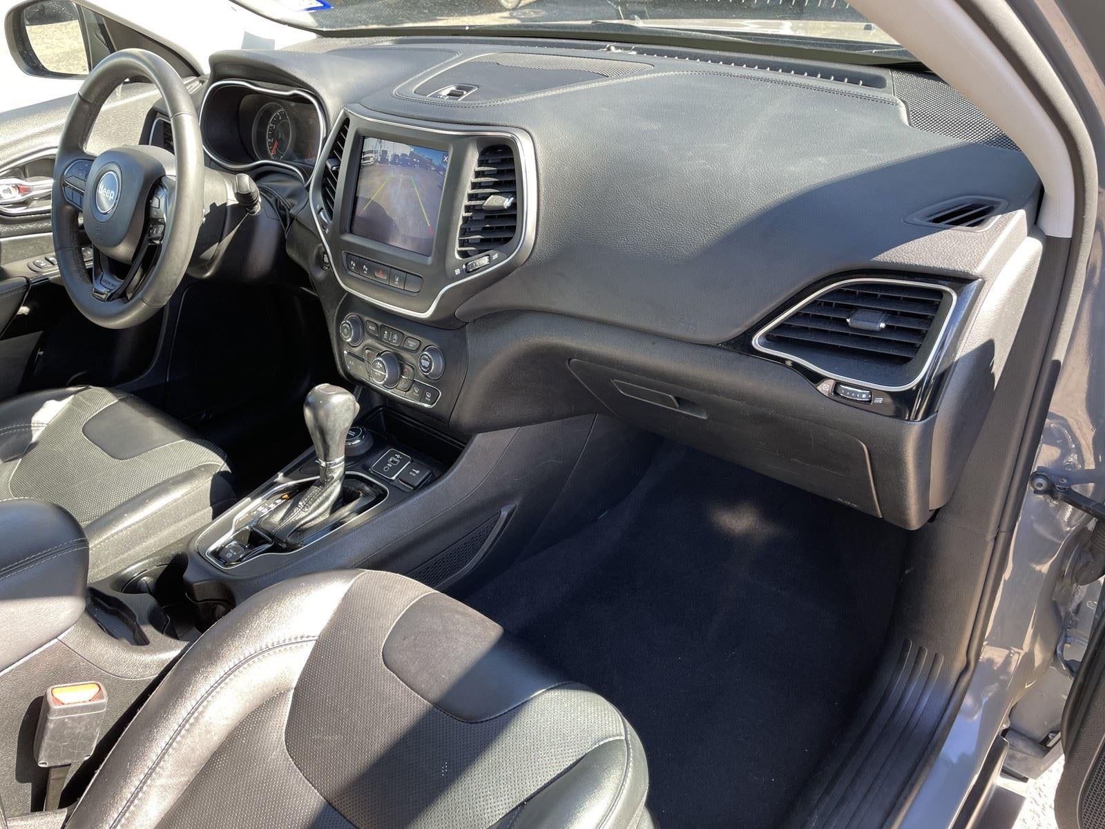 2023 Jeep Cherokee Altitude Lux