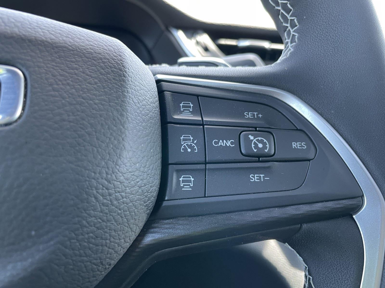 2025 Jeep Grand Cherokee Laredo X