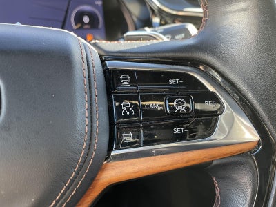 2022 Jeep Grand Cherokee Summit Reserve