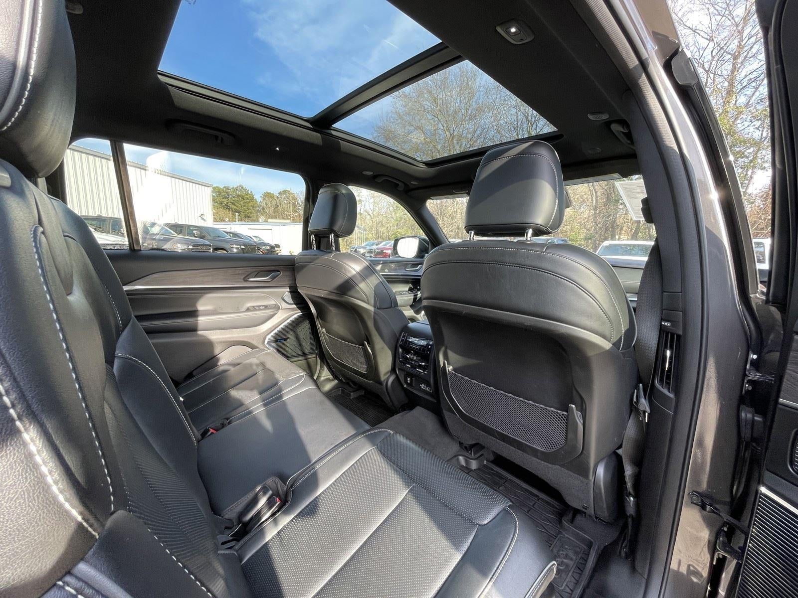 2022 Jeep Grand Cherokee L Overland