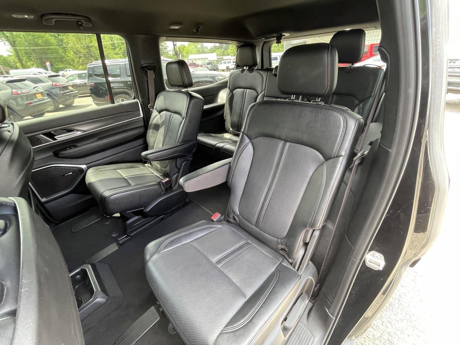 2024 Jeep Wagoneer Series II