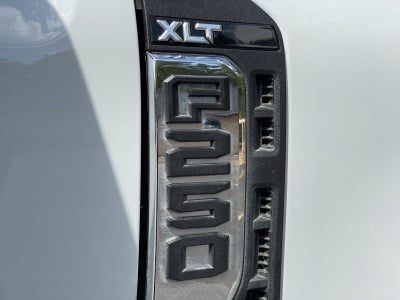 2025 Ford Super Duty F-250 SRW XLT