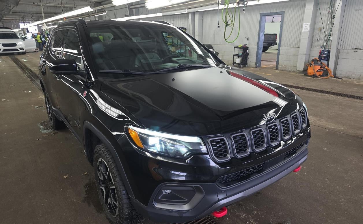 2025 Jeep Compass Trailhawk