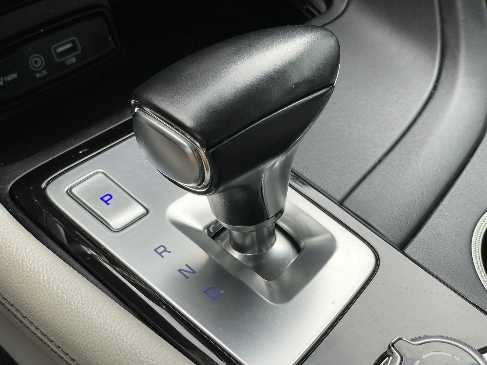 2020 Genesis G70 2.0T