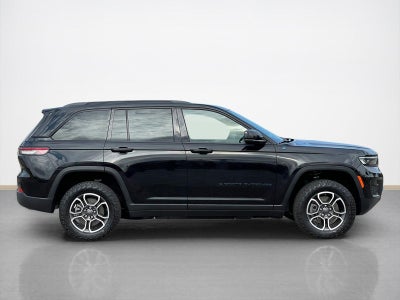 2022 Jeep Grand Cherokee 4xe Trailhawk