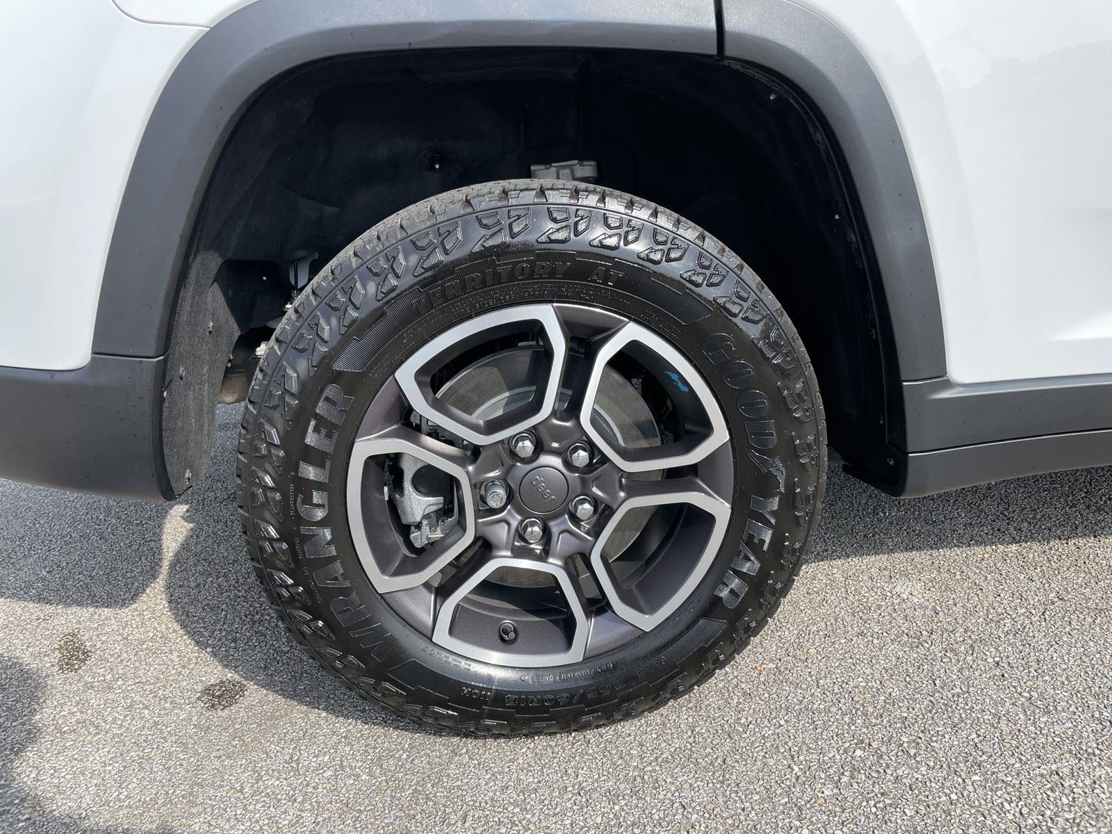 2022 Jeep Grand Cherokee 4xe Trailhawk