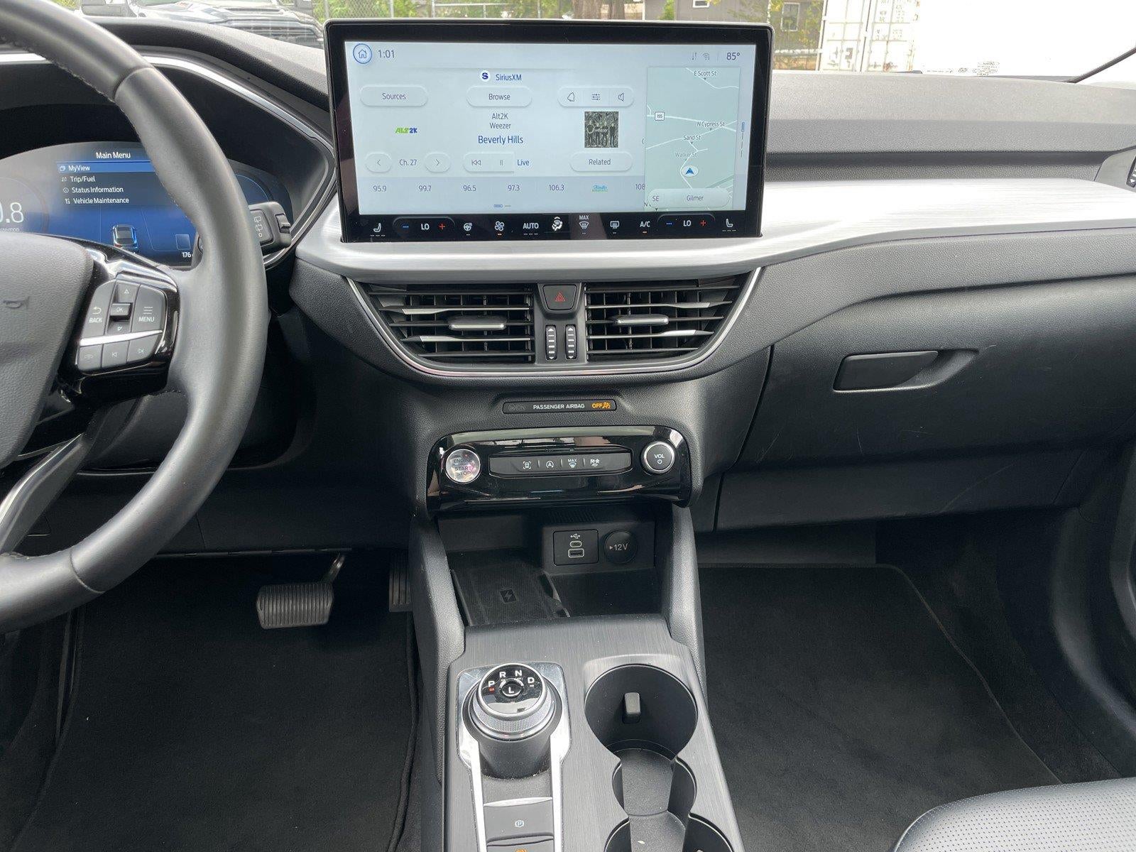 2025 Ford Escape Platinum