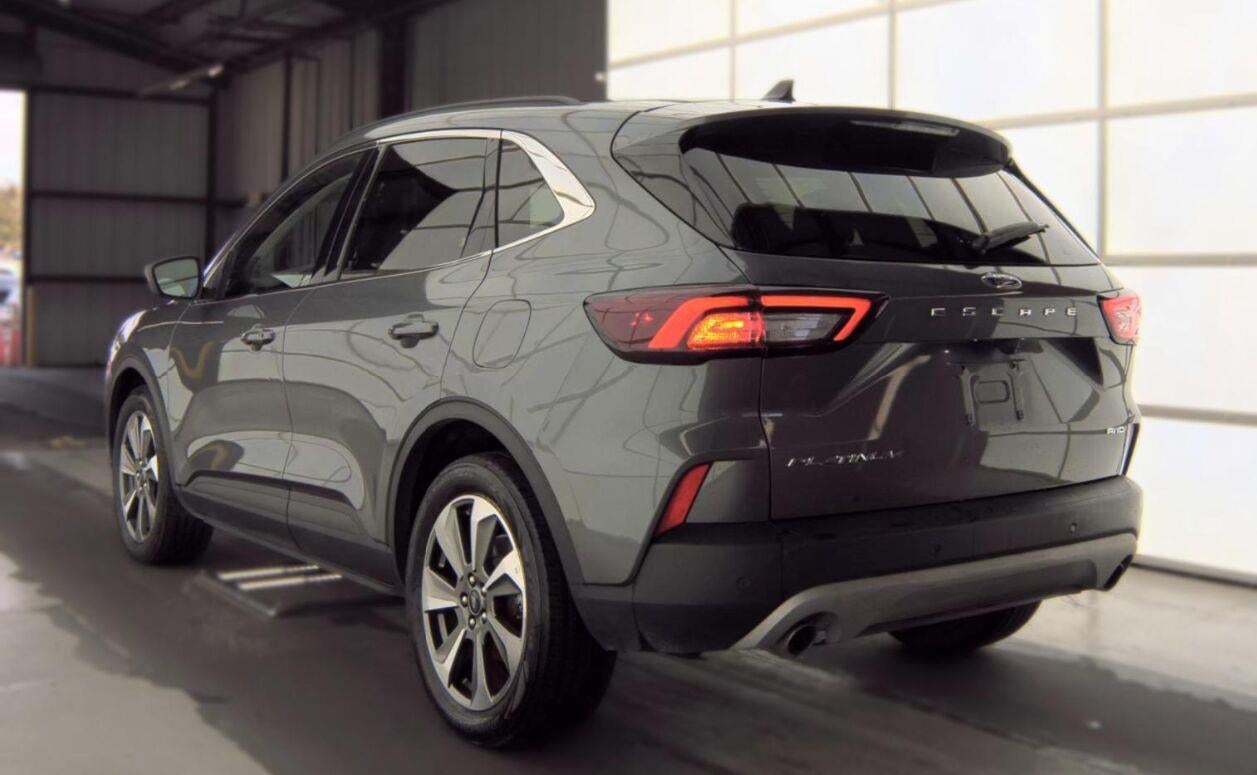 2025 Ford Escape Platinum