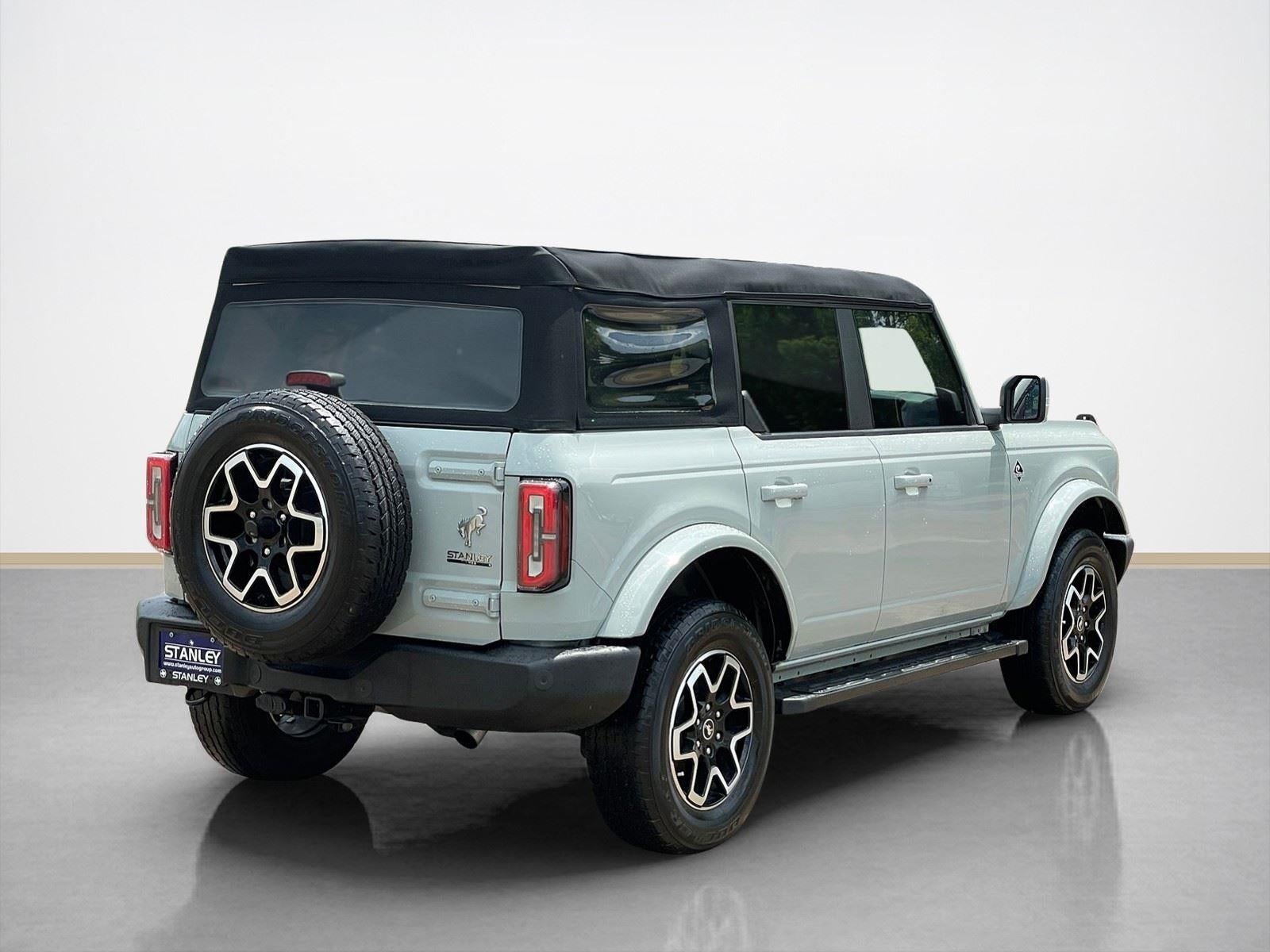 2023 Ford Bronco Outer Banks