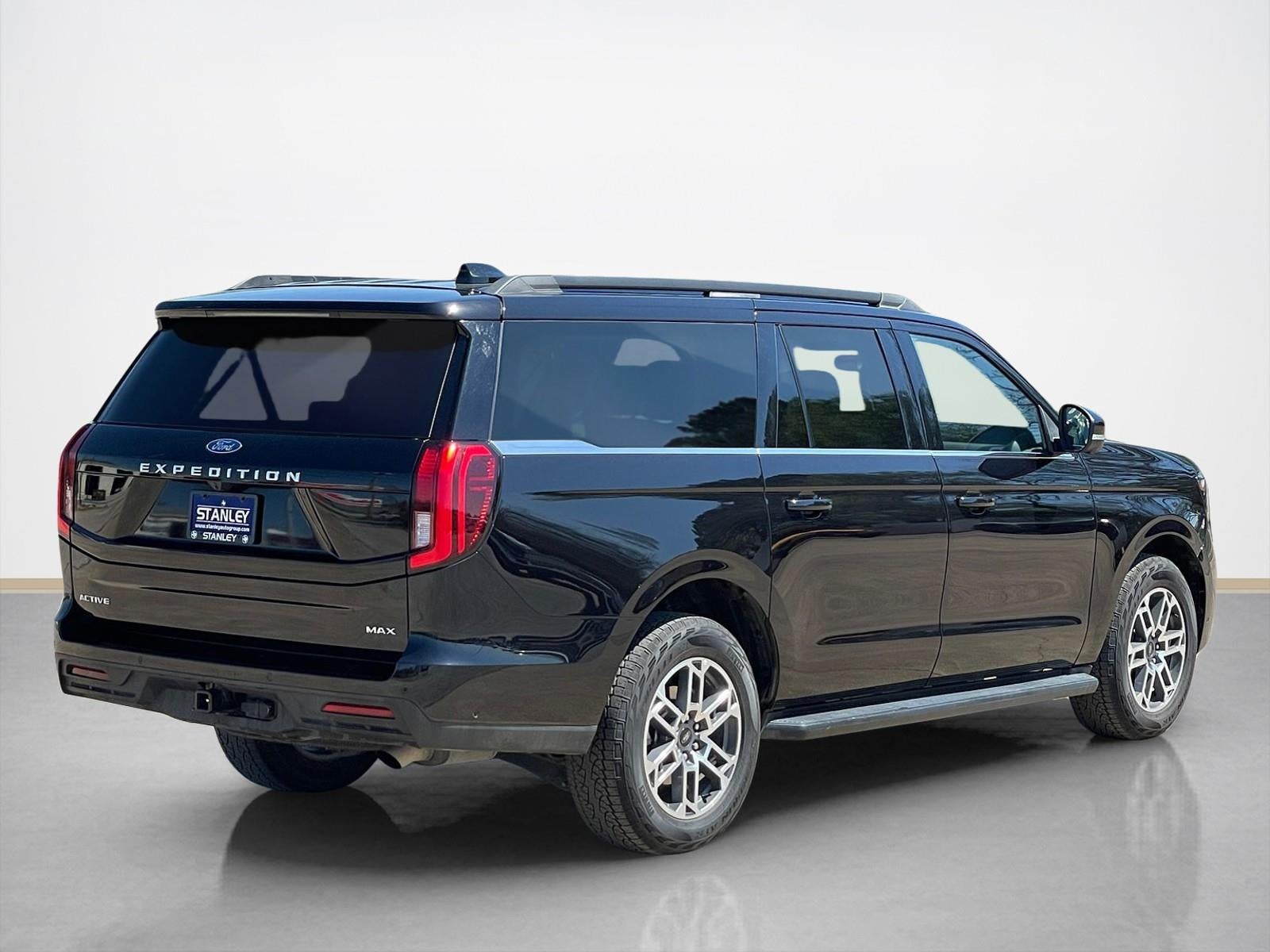 2025 Ford Expedition Max Active
