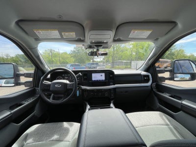 2025 Ford Super Duty F-250 SRW XLT