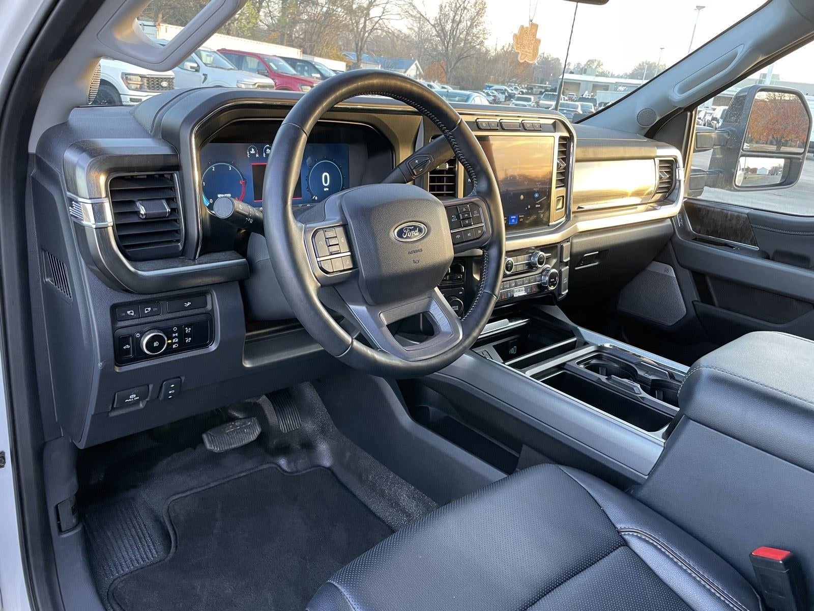 2024 Ford Super Duty F-250 SRW LARIAT