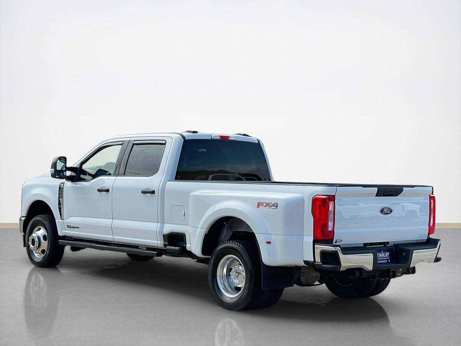 2024 Ford Super Duty F-350 DRW XLT