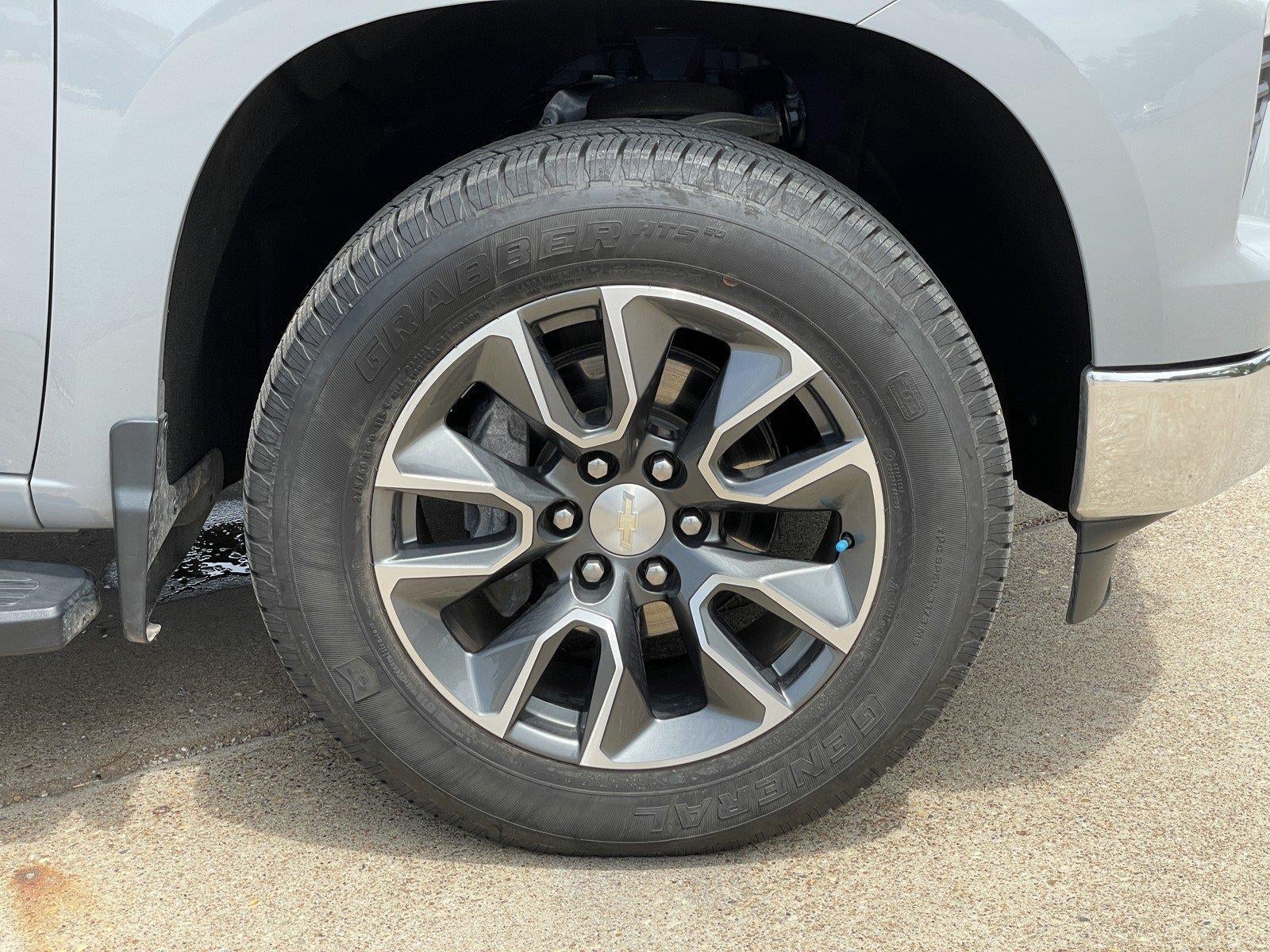 2024 Chevrolet Silverado 1500 LT