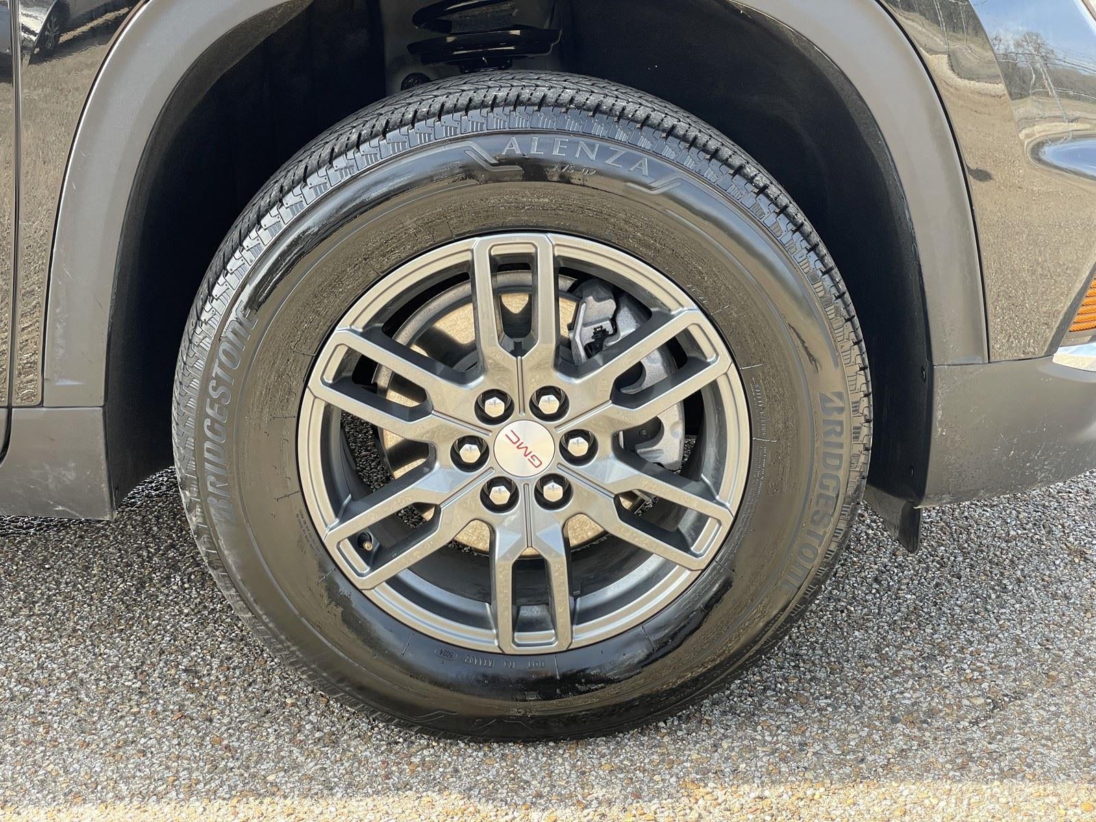 2025 GMC Acadia FWD Elevation