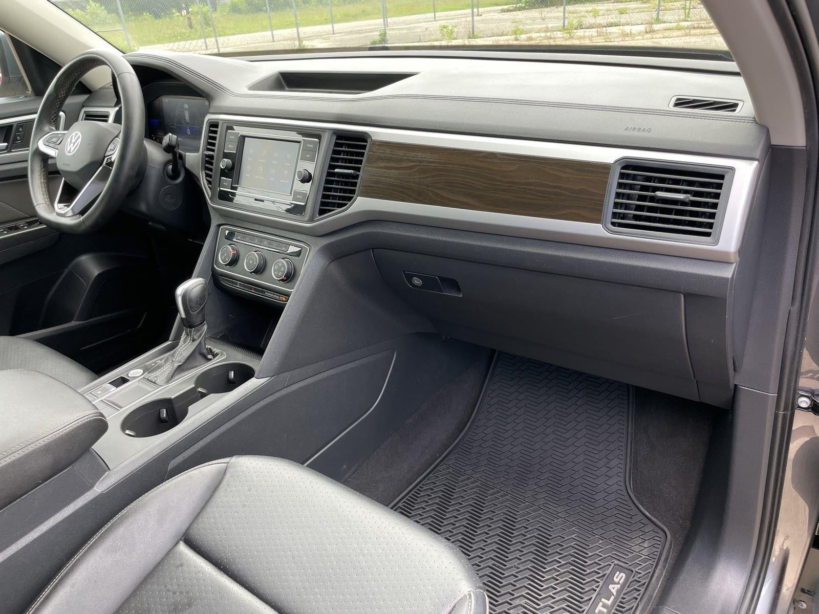 2022 Volkswagen Atlas 2.0T SE