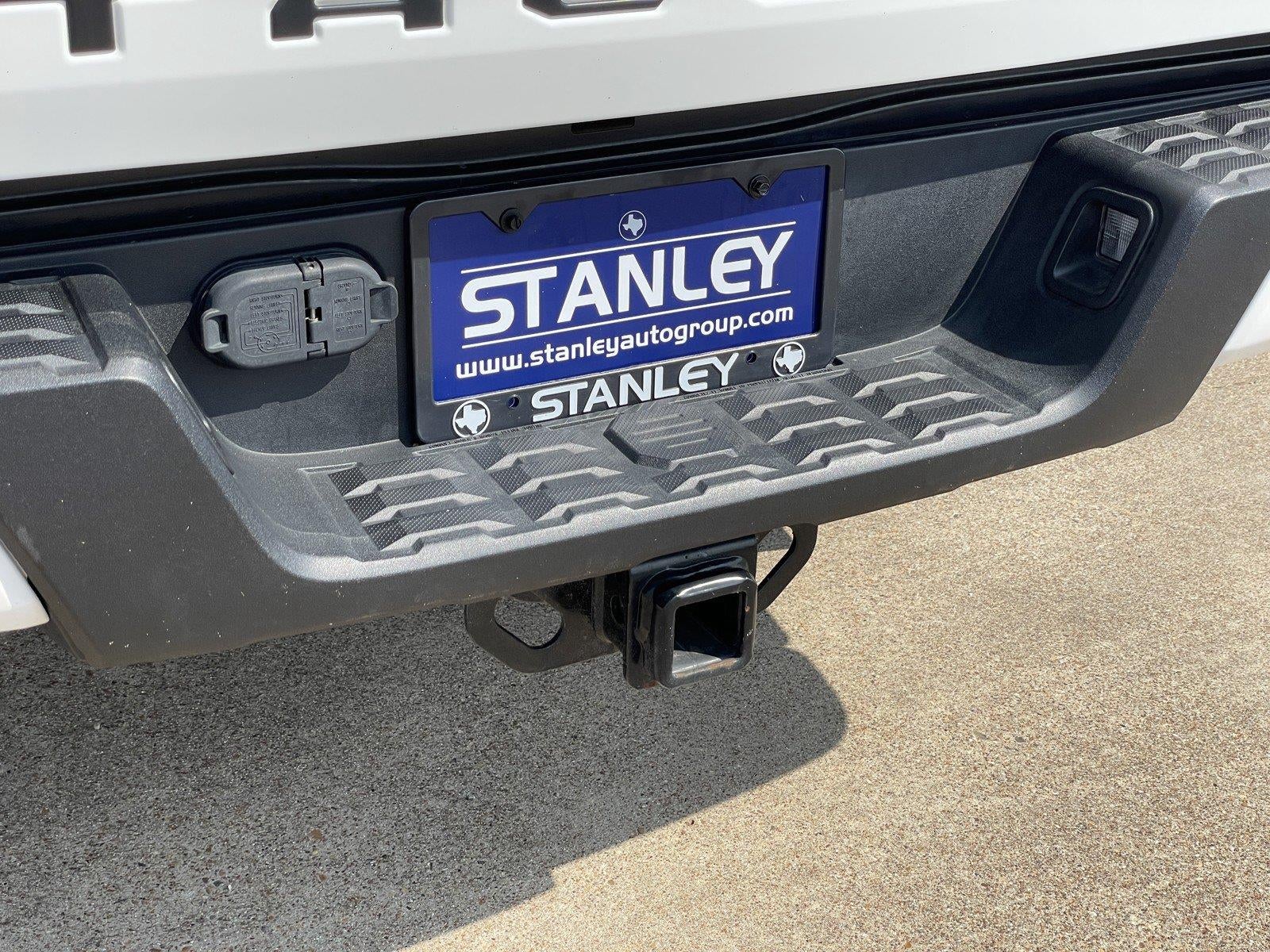2022 Toyota Tacoma SR