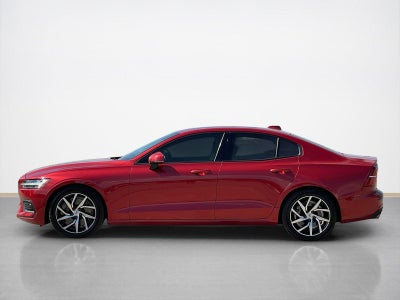 2020 Volvo S60 Momentum