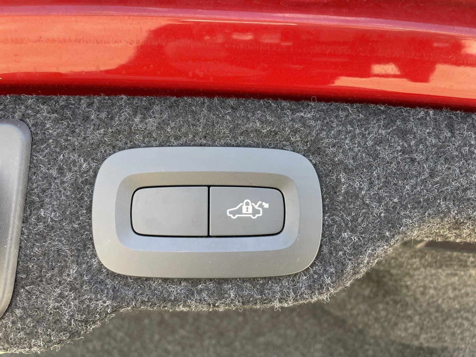 2020 Volvo S60 Momentum