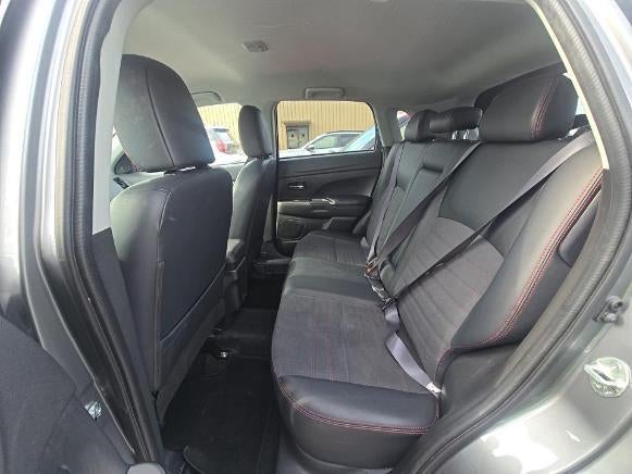 2025 Mitsubishi Outlander Sport SE