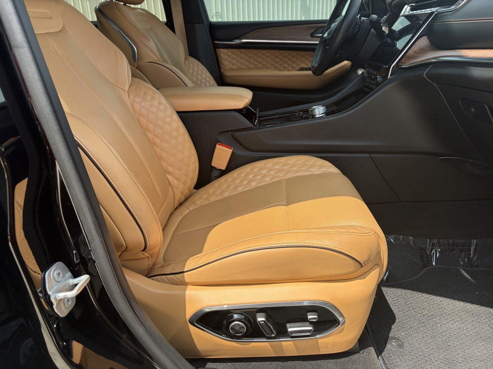 2021 Jeep Grand Cherokee L Summit